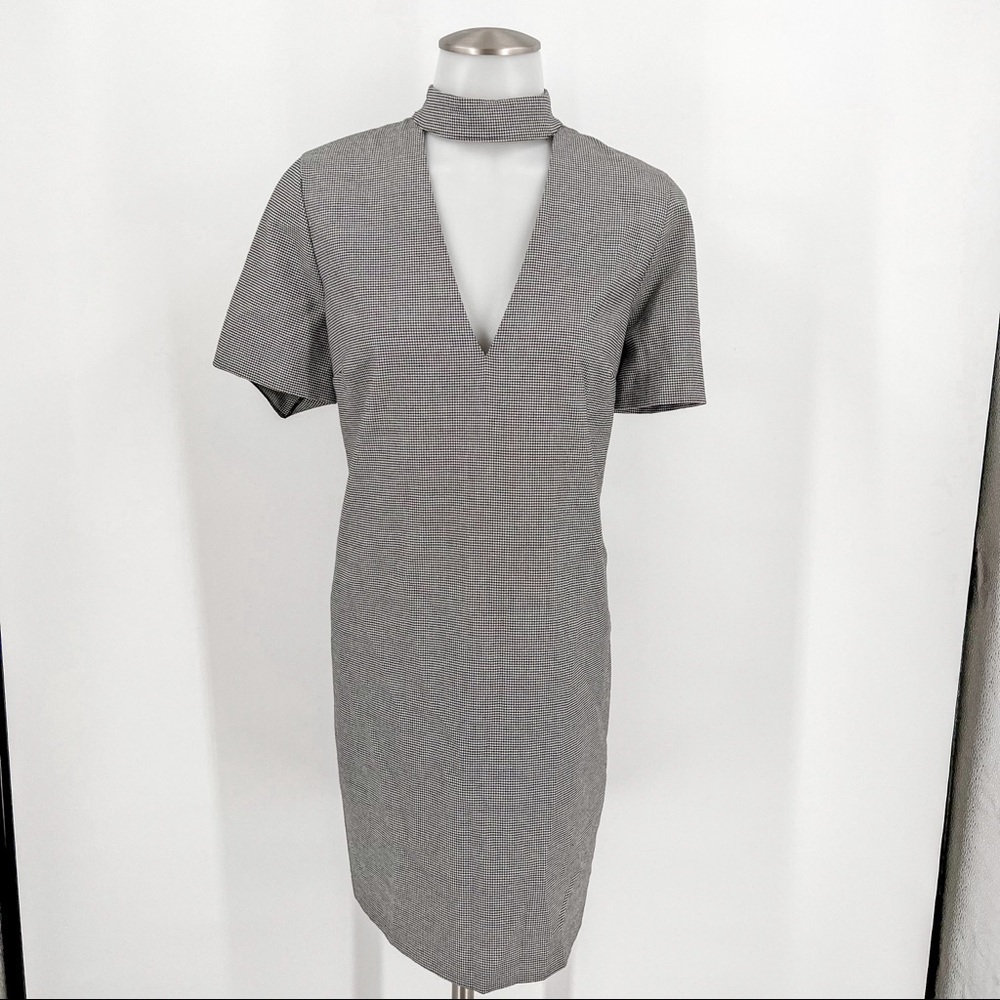 Zara White/Black dress